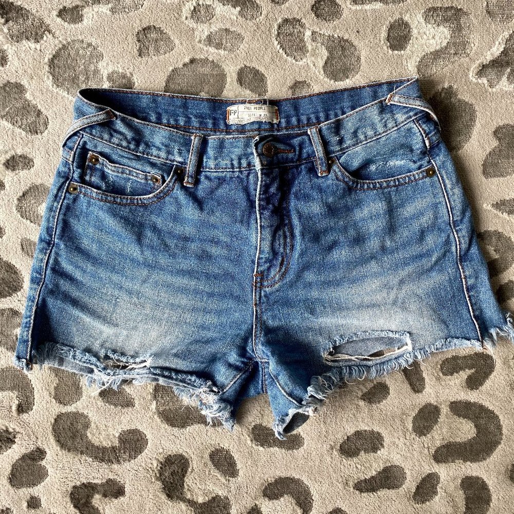 Free People Jean Cutoff Shorts Women's Size W 27